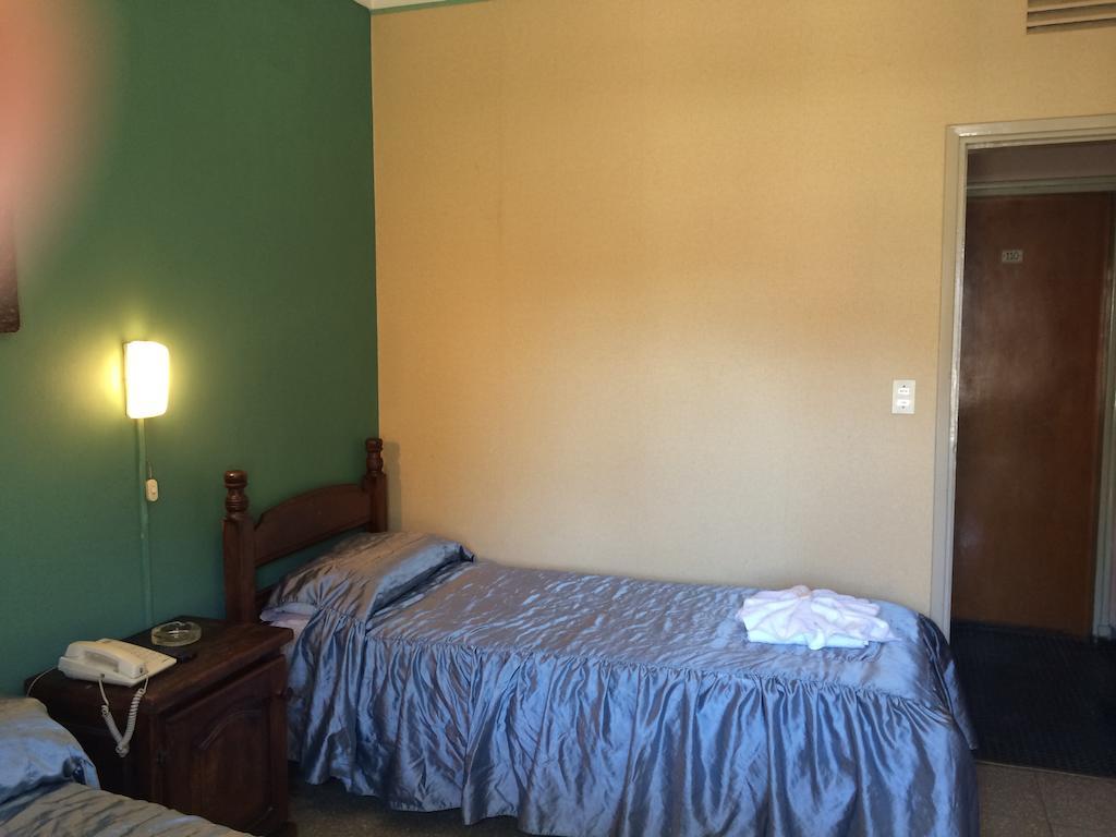 Hotel Cordoba Villa Carlos Paz Eksteriør billede