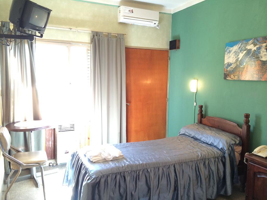 Hotel Cordoba Villa Carlos Paz Værelse billede