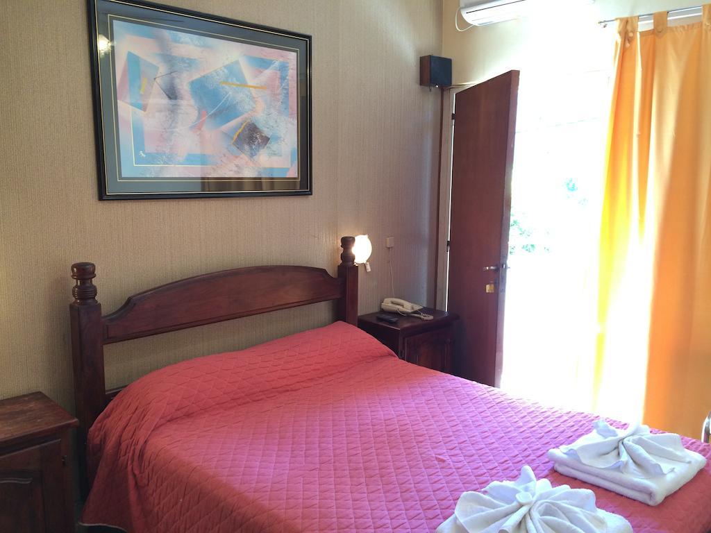 Hotel Cordoba Villa Carlos Paz Værelse billede